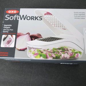 Vegetable Chopper - Oxo SoftWorks
